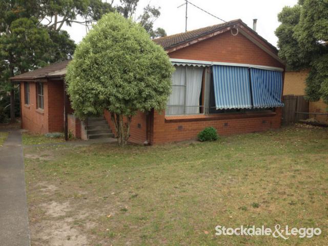 House for rent in Churchill, Victoria