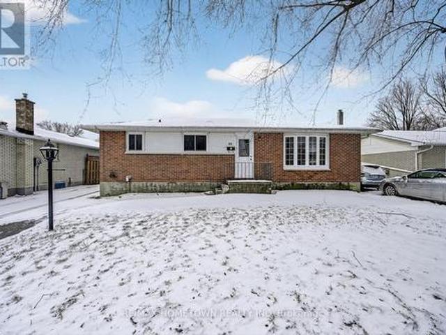 House for sale in Brockville, Ontario