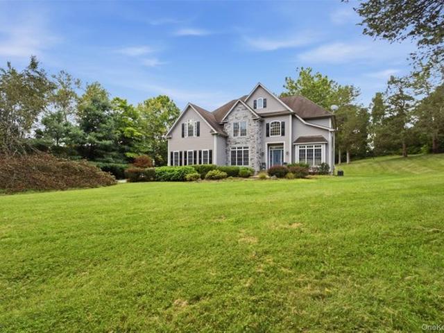 House for sale in Holmes, New York