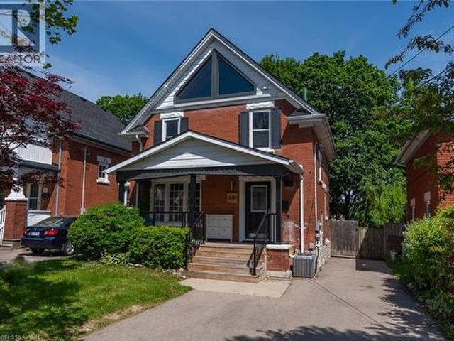 House for sale in Mill Courtland Woodside Park, Kitchener