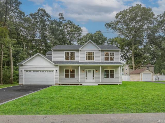 House for sale in Centereach, New York