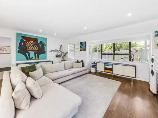 House for sale in Auckland, Oroua County