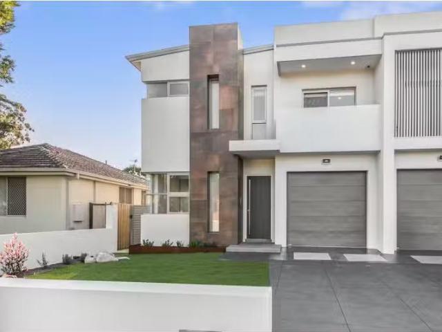 Condo for rent in Sydney, New South Wales