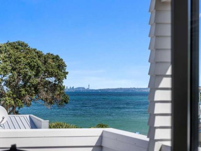 House for sale in Whangaparāoa, Hibiscus and Bays