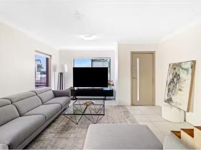 House for rent in St George, Sydney