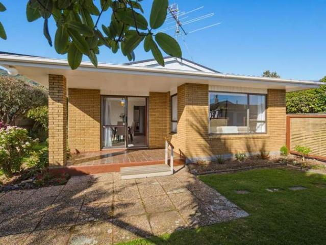Townhouse for sale in Waikanae, Wellington
