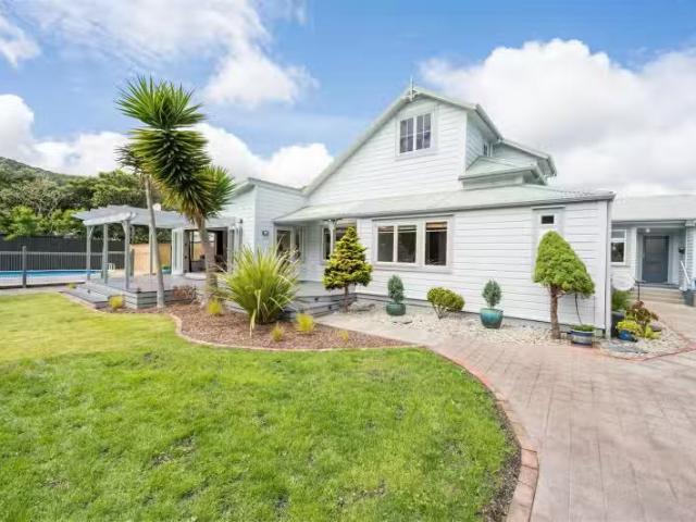 House for sale in Cable Bay, Nelson Bays