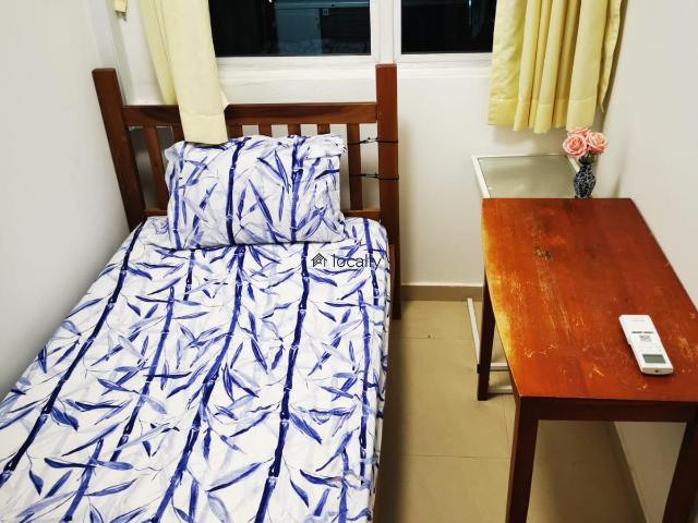 Room for rent in 16 Upper East Coast