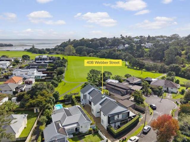 Townhouse for sale in Westmere