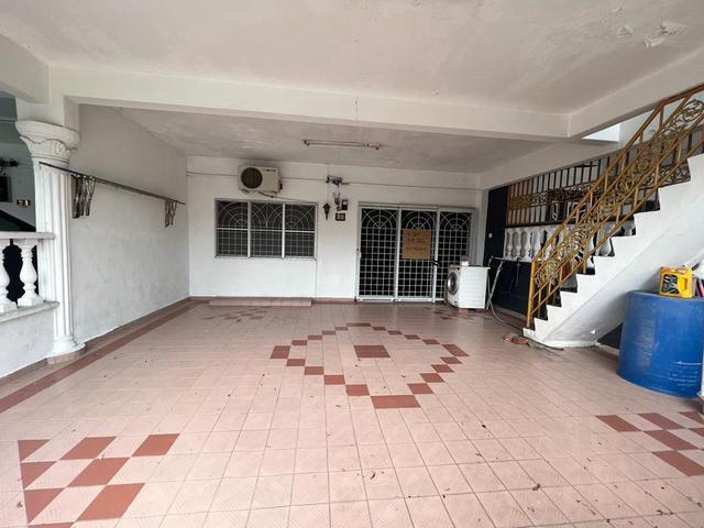 Terraced House for sale in Kluang