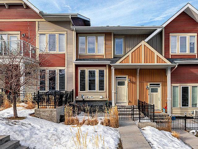 House for sale in Northwest, Alberta