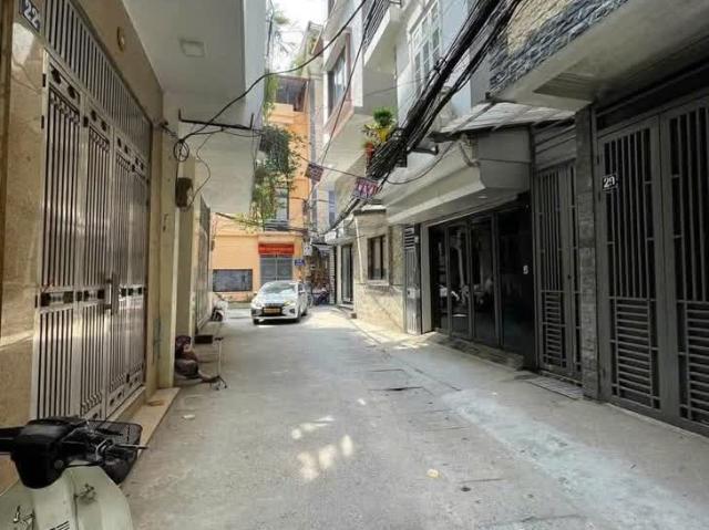 Nhà bán tại Hoàn Kiếm, Hà Nội