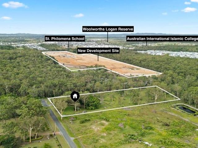 Cottage for sale in Toombul, Queensland