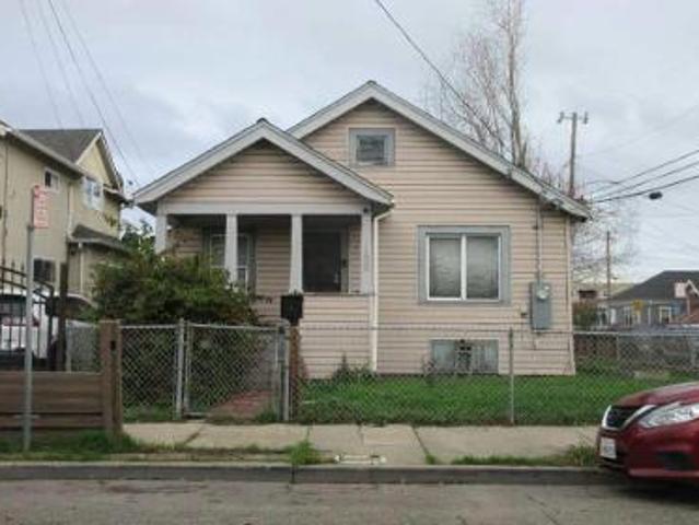 House for sale in Oakland, California