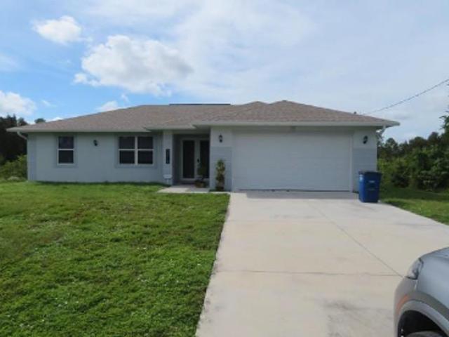 House for sale in Lehigh Acres