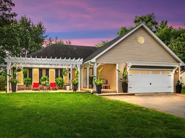 House for sale in Campton Hills, Illinois