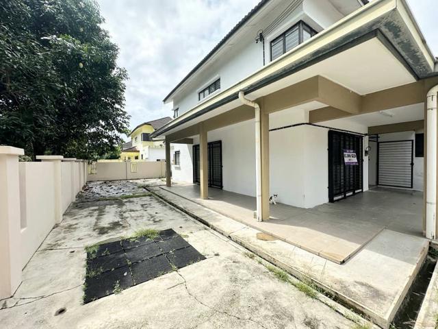 Terraced House for sale in Sungai Buloh, Shah Alam