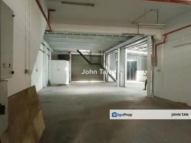 Warehouse for rent in Selayang, Selangor