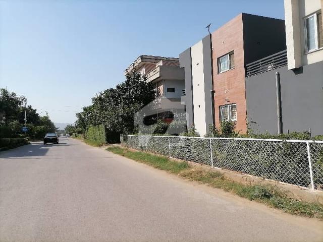 Property for sale in Islamabad