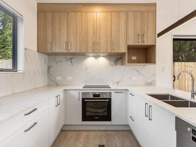 House for sale in Papakura