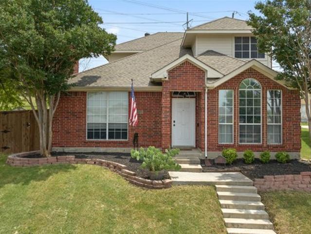 House for sale in Carrollton, Texas