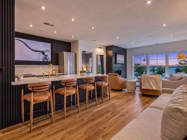 Condo for sale in Hennepin, Minnesota