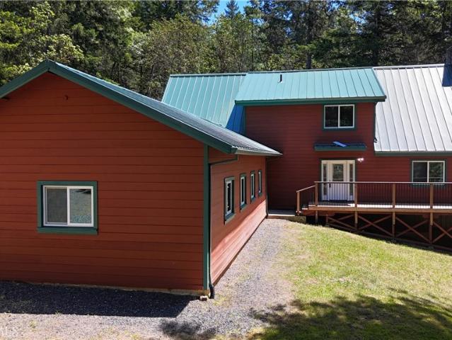 House for sale in Willits, California