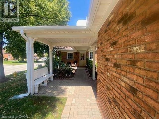 Townhouse for sale in Niagara, Ontario