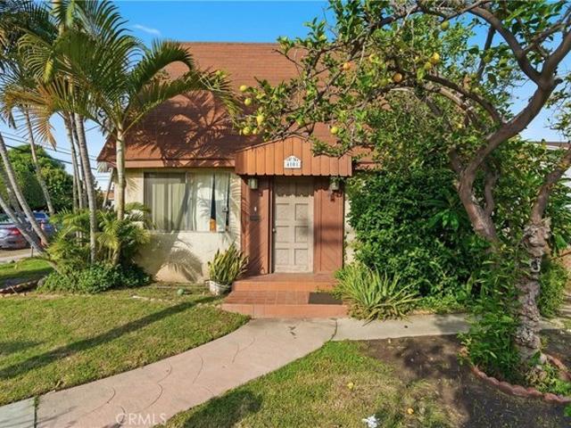 House for sale in Maywood, California