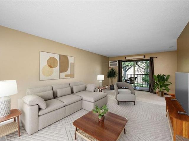 Condo for sale in Hennepin, Minnesota
