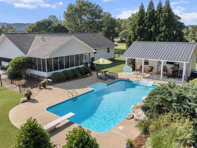 House for sale in Etowah, Alabama