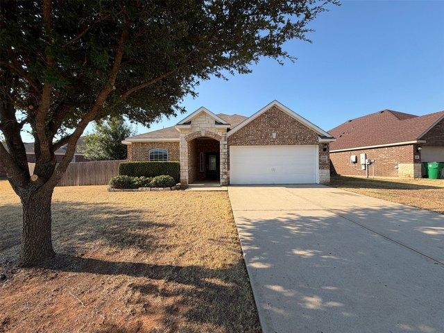 House for sale in Crowley, Tarrant County