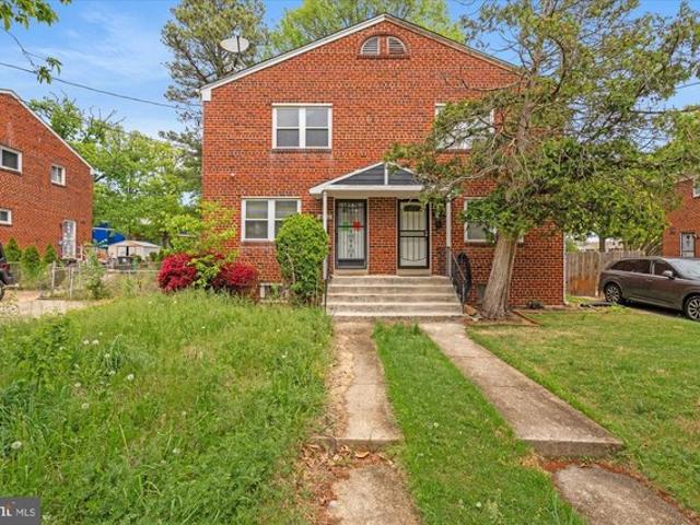 Townhouse for sale in Temple Hills, Maryland