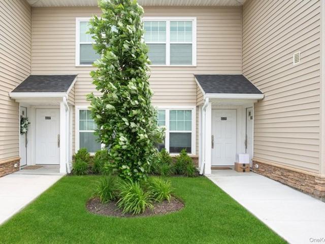 Condo for sale in New York