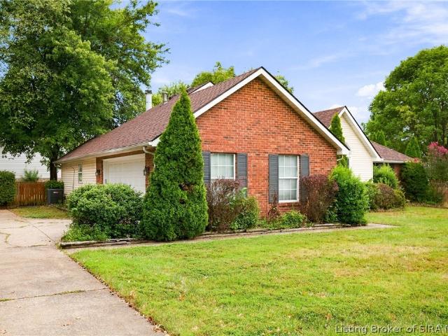 House for sale in New Albany, Indiana