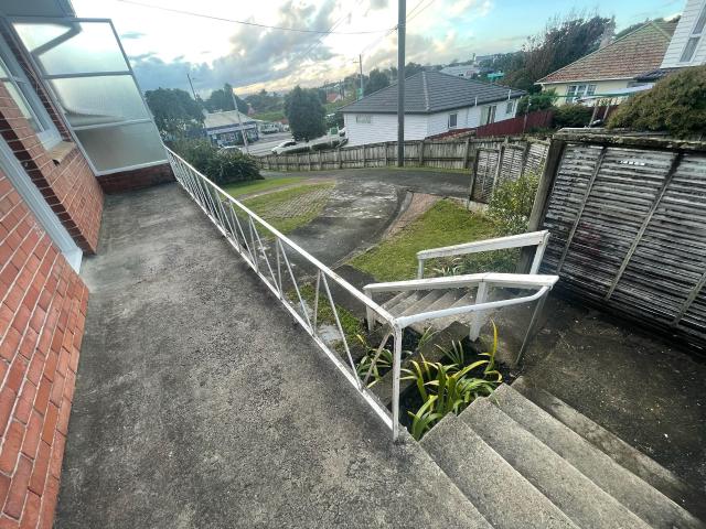 Apartment for rent in Mount Albert, Albert-Eden