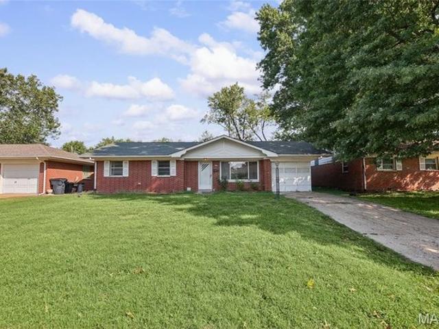 House for sale in Belleville, Illinois