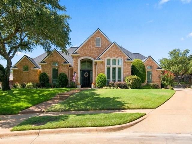 House for sale in Grapevine, Texas