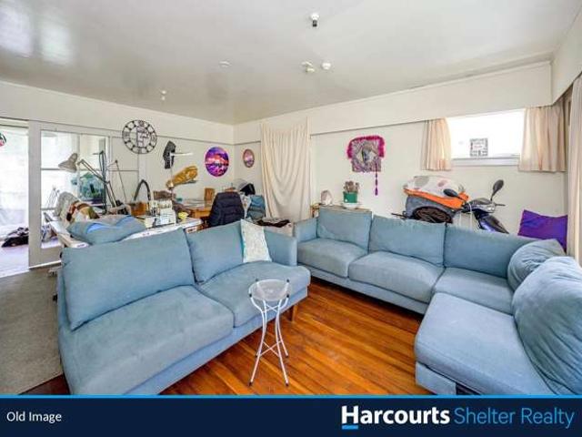 House for sale in Glen Eden, Waitākere Ranges