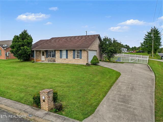 House for sale in Interstate 40 Industrial Park, Sevierville