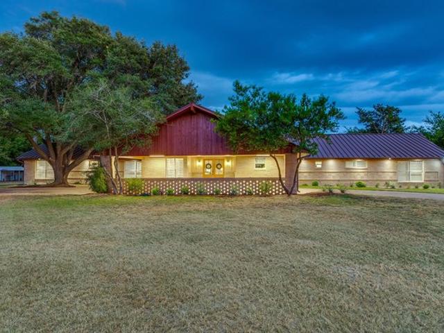 Farm for sale in Wills Point, Texas