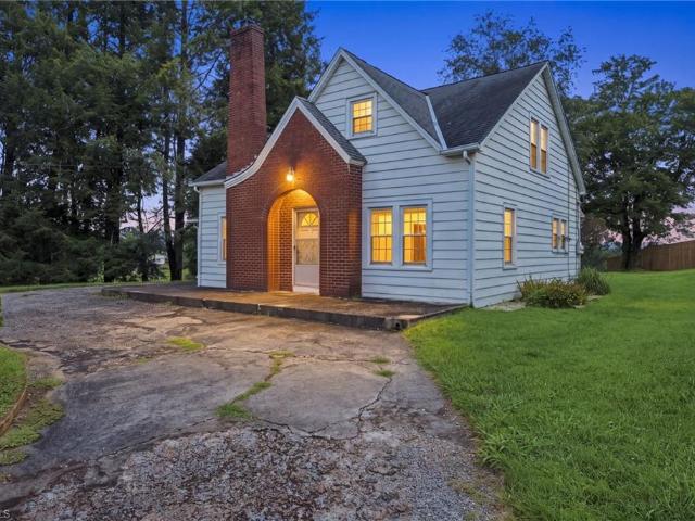 House for sale in Millers Creek, North Carolina