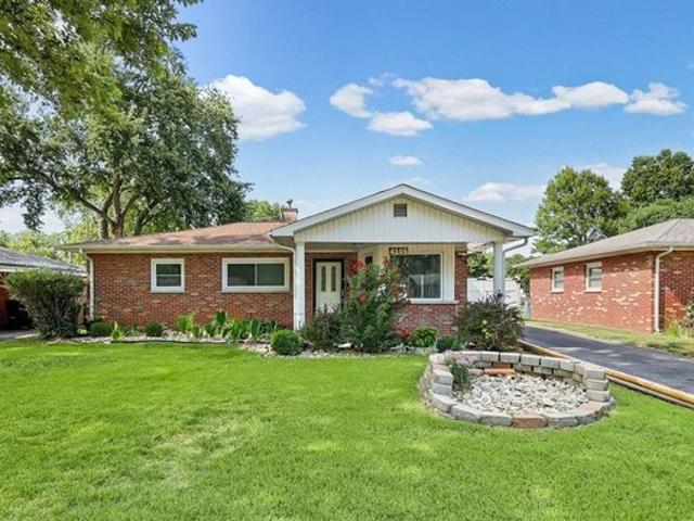 House for sale in Belleville, Illinois