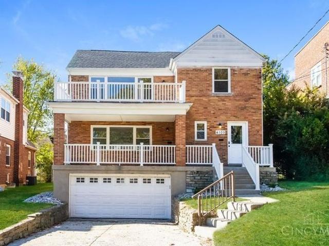 House for sale in Roselawn, Ohio