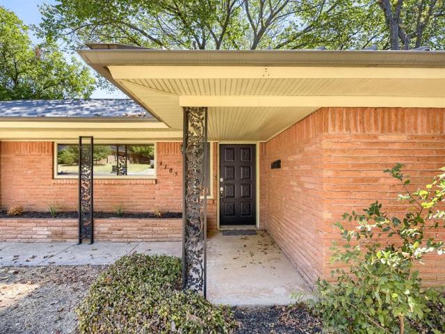 House for sale in Benbrook, Texas