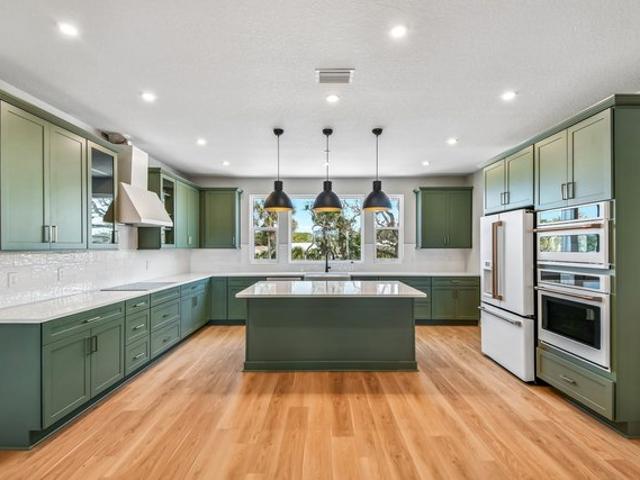 Condo for sale in New Smyrna Beach, Florida
