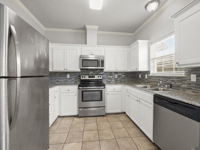 Townhouse for sale in Baton Rouge, Louisiana