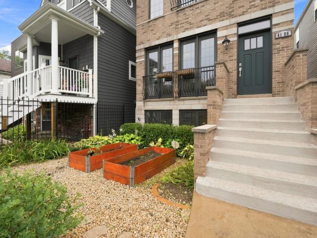 House for sale in Chicago Park, Illinois