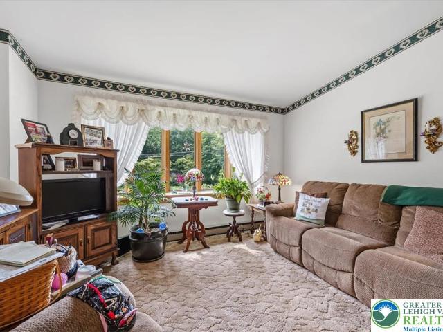 House for sale in Danielsville, Pennsylvania
