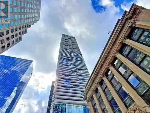 Condo for sale in Spadina—Fort York, Toronto
